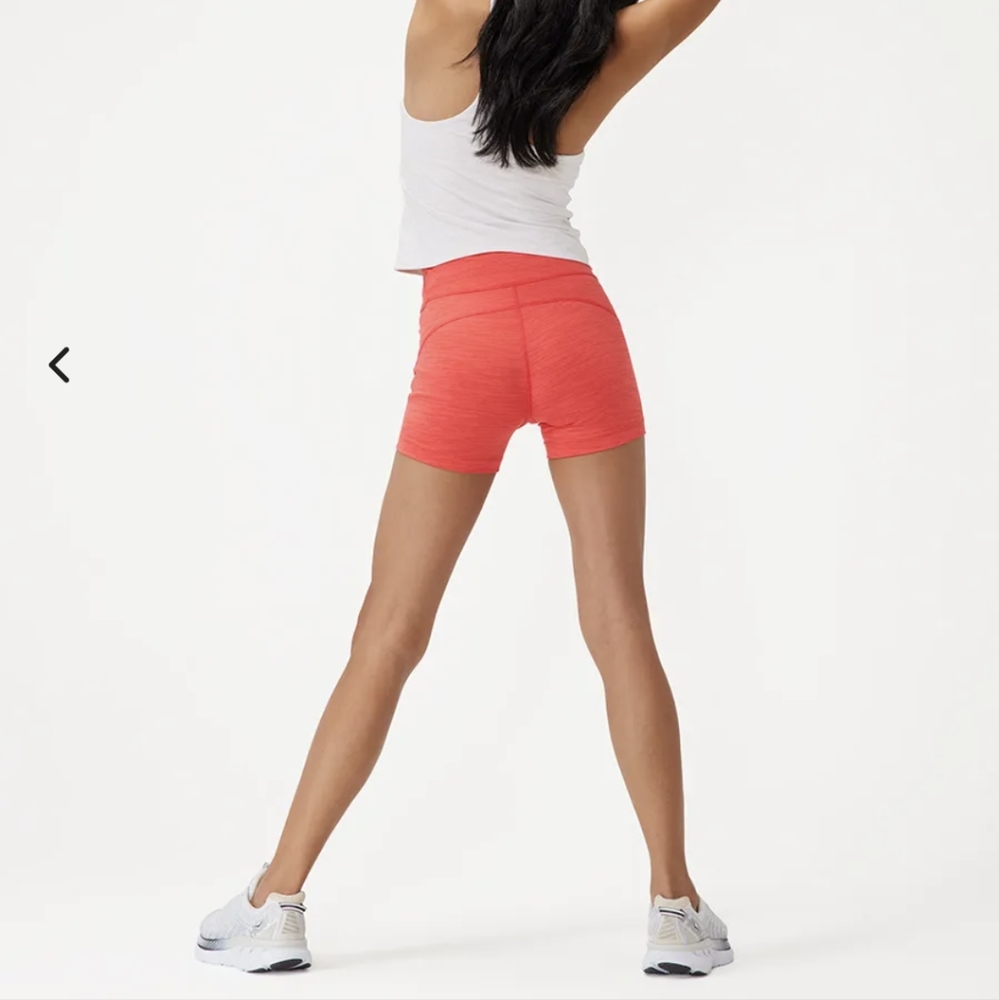 *Must Go By 12/15* Oatmeal/Off White Outdoor Voices Move Free Shorts